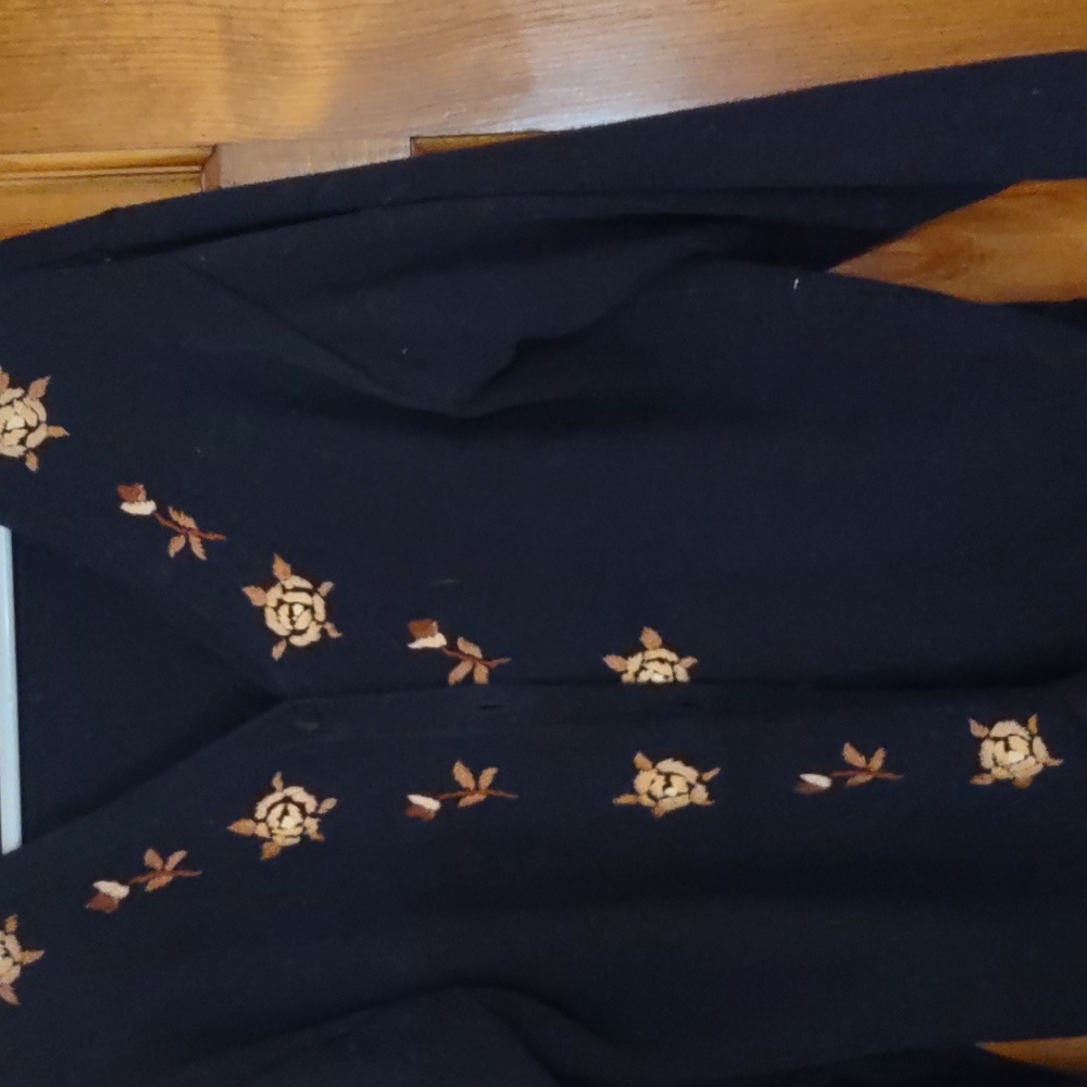 3 Piece Ashley By 26 International  and Gold And Blue Skirt, Blouse, And Sweater - Picture 2 of 11
